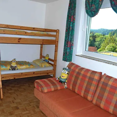 Apartment Grosse Mit Bergblick, Schwimmbad, Sauna... *